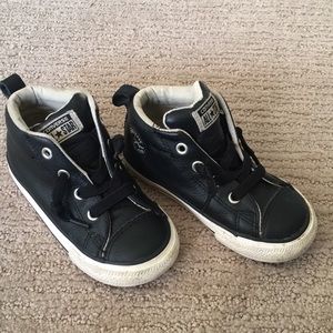 8c Converse All⭐️Star leather slip ons